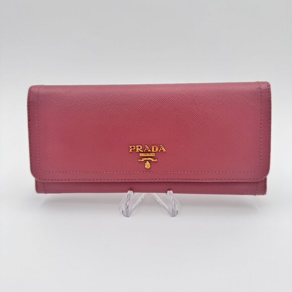 Authentic Prada Saffiano Leather Continental - Picture 1 of 11